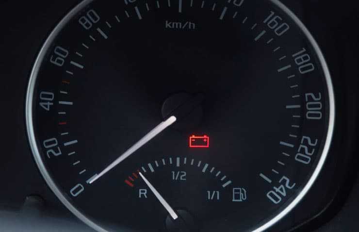 Fallo en la batería vs. fallo en el alternador: ¿cómo identificar la diferencia?  